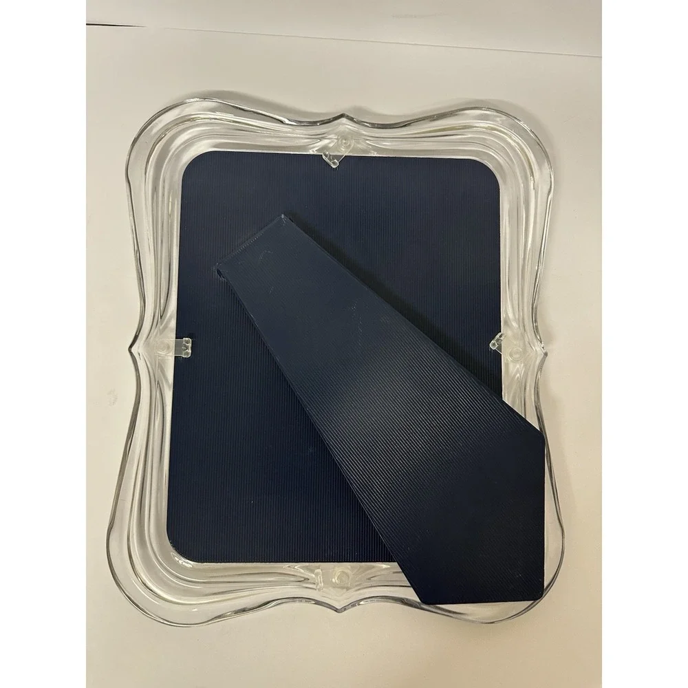 Mikasa Amore 8X10 Scalloped Glass Picture Frame Wedding Photo Vtg
